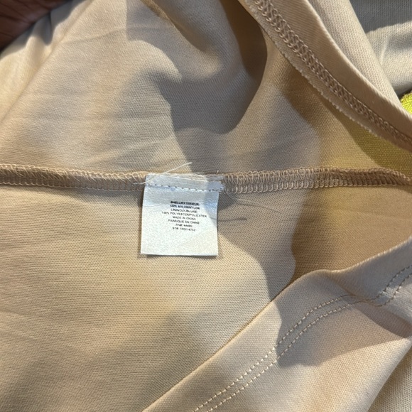 Lace dress - Picture 12 of 12